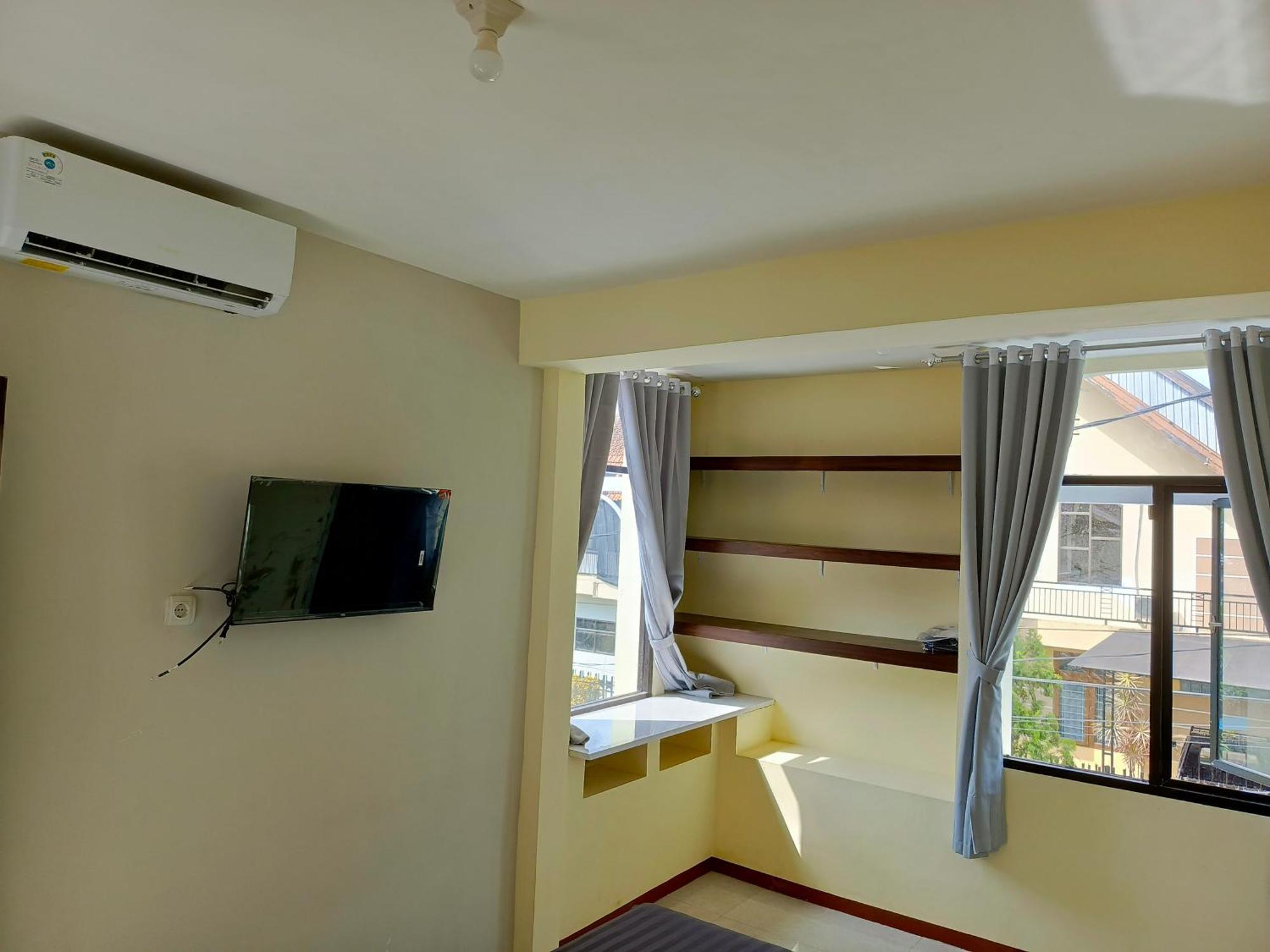 Bebek Kuning Residence Blimbing  Dış mekan fotoğraf