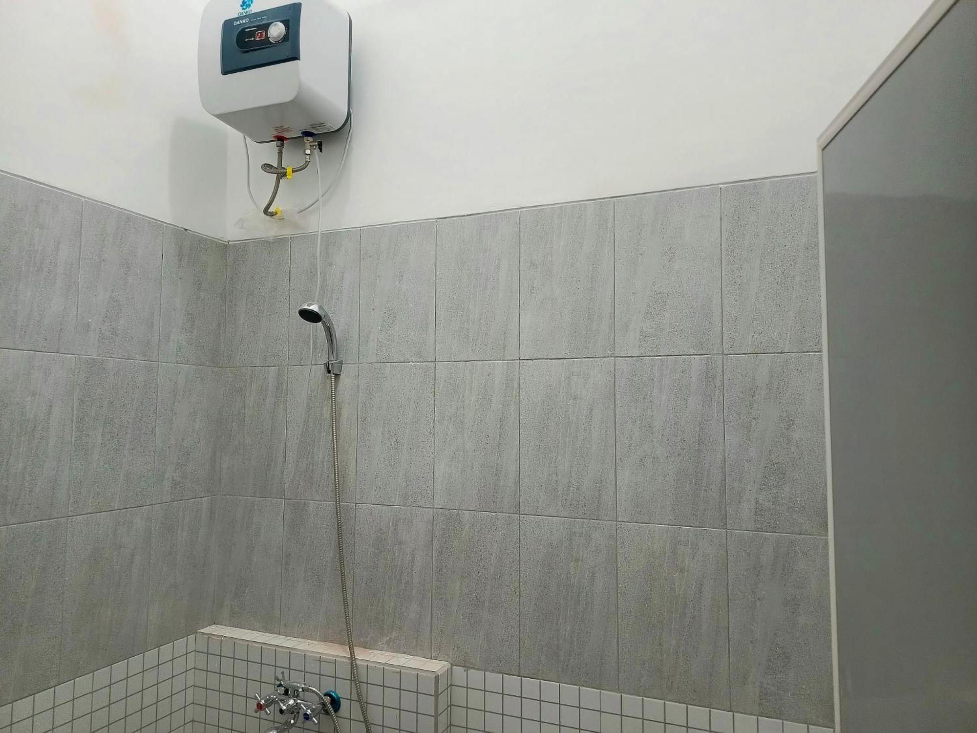 Bebek Kuning Residence Blimbing  Dış mekan fotoğraf