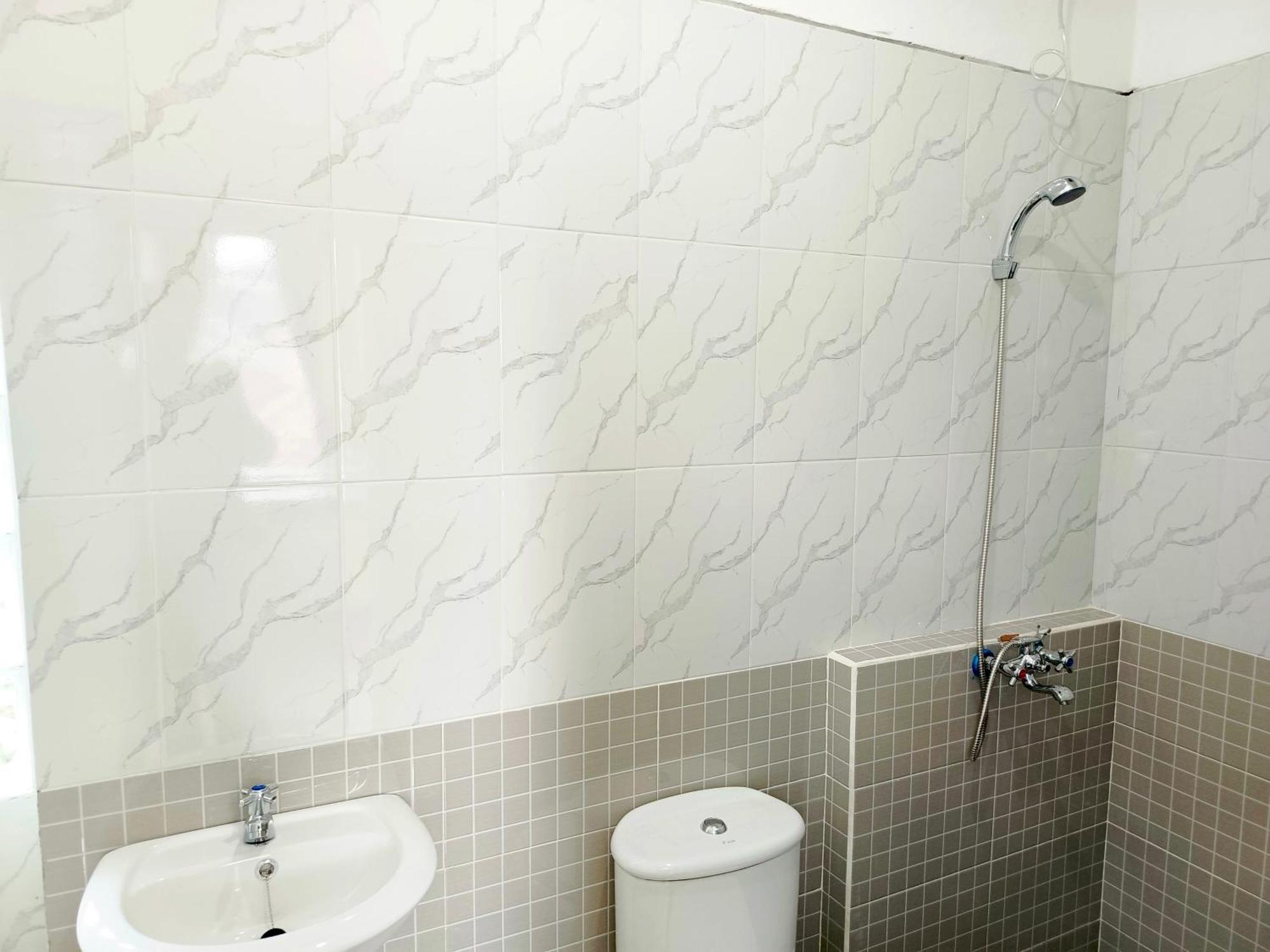 Bebek Kuning Residence Blimbing  Dış mekan fotoğraf