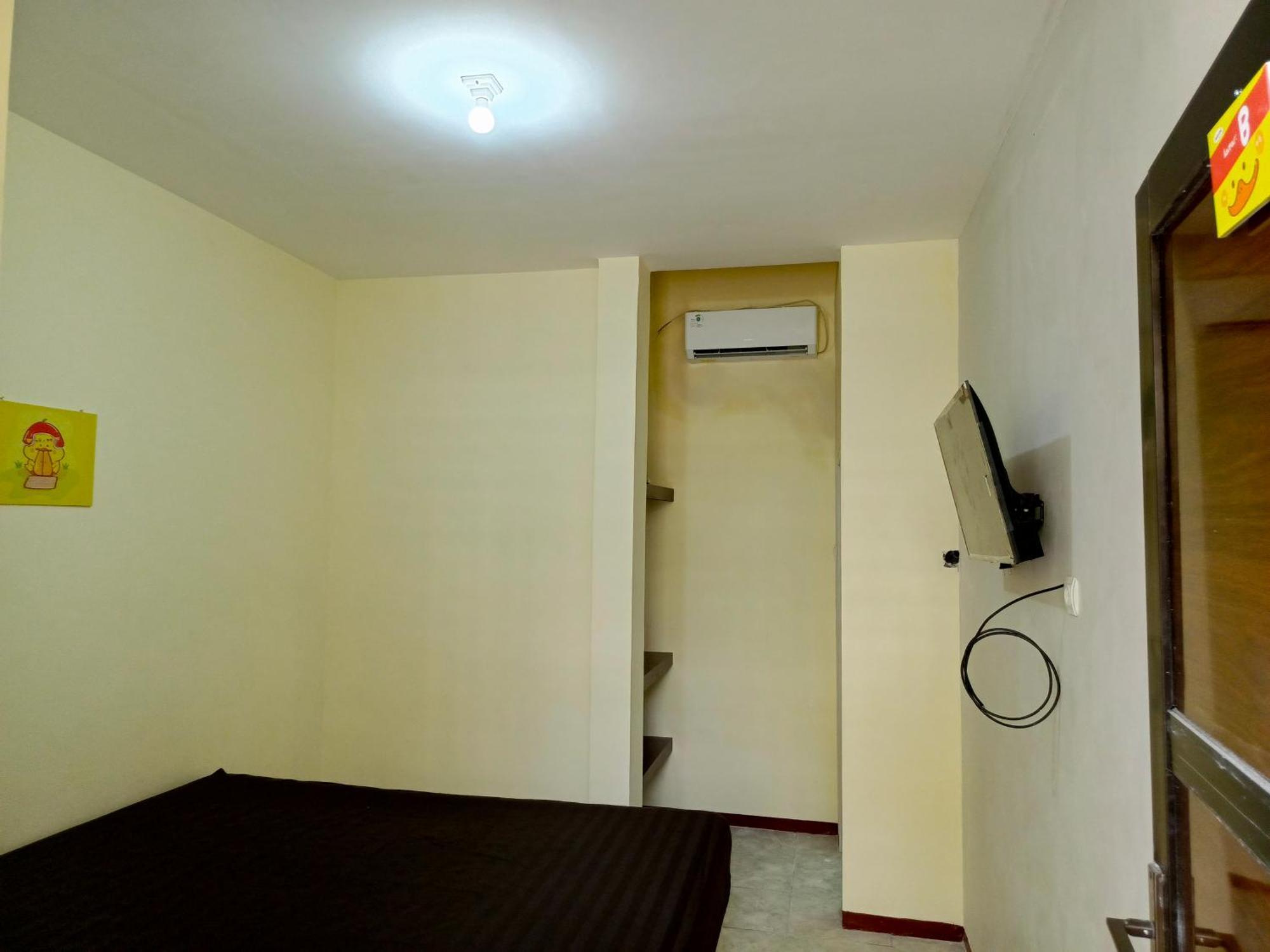 Bebek Kuning Residence Blimbing  Dış mekan fotoğraf